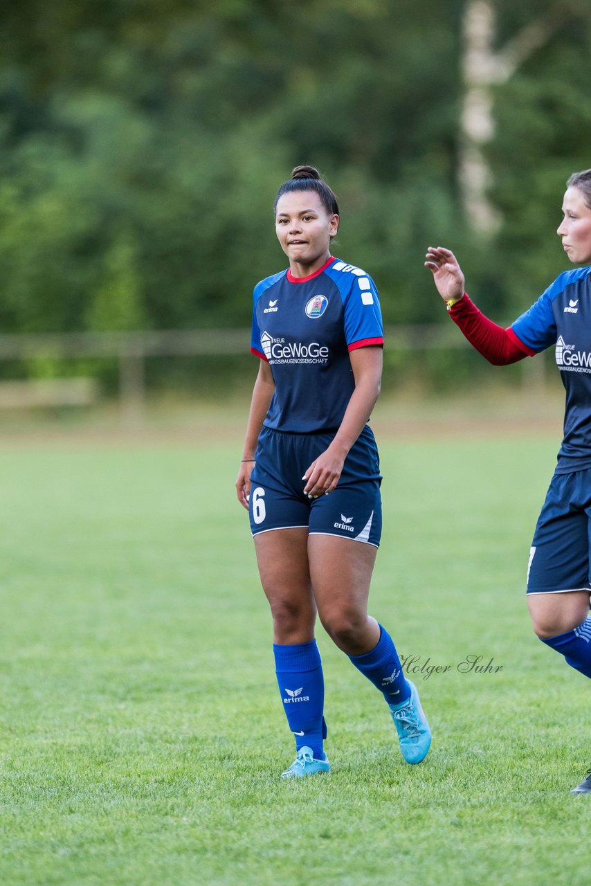 Bild 68 - Loewinnen Cup